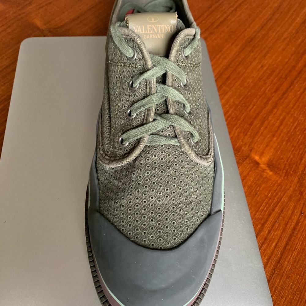 Army Green Valentino Garavani sneakers EUR 44
